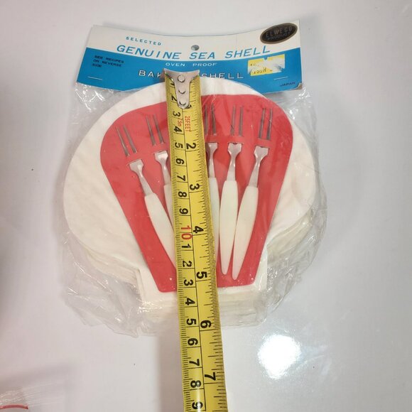 Vintage Set of 6 Clam Shells, Baking, Serving Dishes – Unused, Still Packaged - Picture 4 of 6